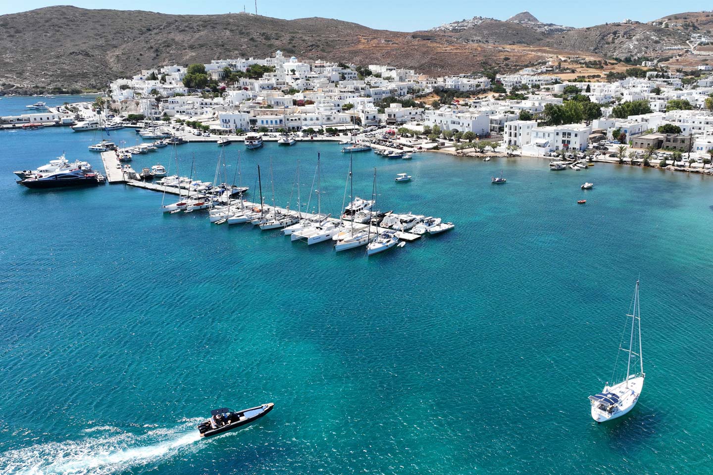 How to get to Milos via ferry arriving at Adamas port